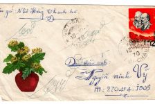 Những phong bì thư của chiến sĩ Việt Nam do lính Mỹ thu được ở chiến trường