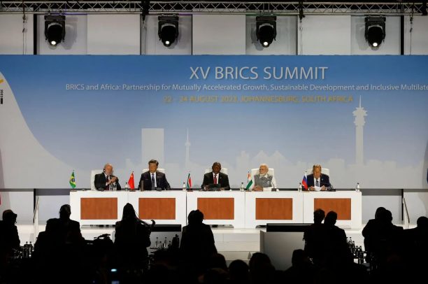 BRICS: một tập hợp lực lượng mới?