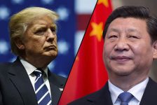 Donald Trump liên tục đe dọa, ông lớn tháo chạy khỏi Trung Quốc