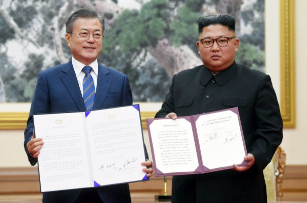 Rung lắc ngoại giao và 