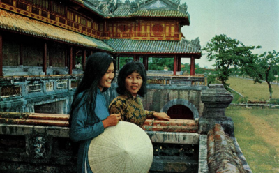 Chân dung Việt Nam đằng sau những tiêu đề báo chí (kỳ 1)