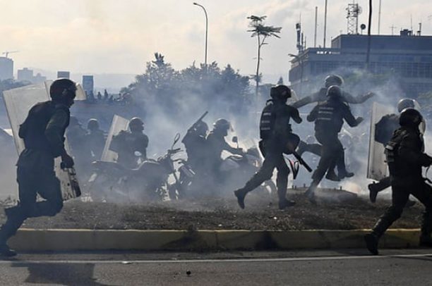 Cuộc đảo chính của phe đối lập Venezuela và động thái của các nước lớn