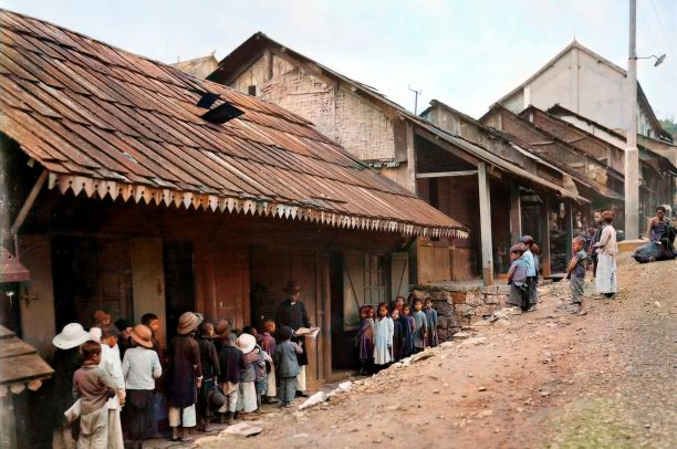 Giáo dục dưới thời Toàn quyền Albert Sarraut và Martial Merlin