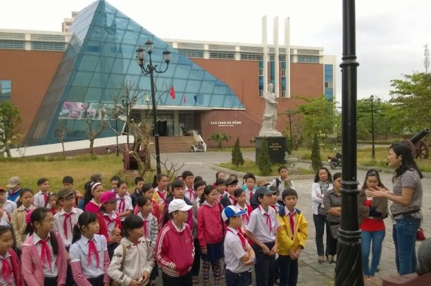 Vì sao nên dạy sử quốc gia trong thời đại toàn cầu hóa?