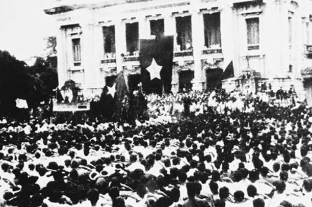 Nhìn lại không khí sục sôi những ngày Cách mạng tháng Tám năm 1945 qua báo chí xưa