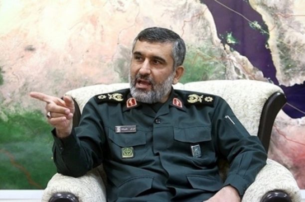 Tướng Iran dọa tấn công phủ đầu tàu sân bay Mỹ