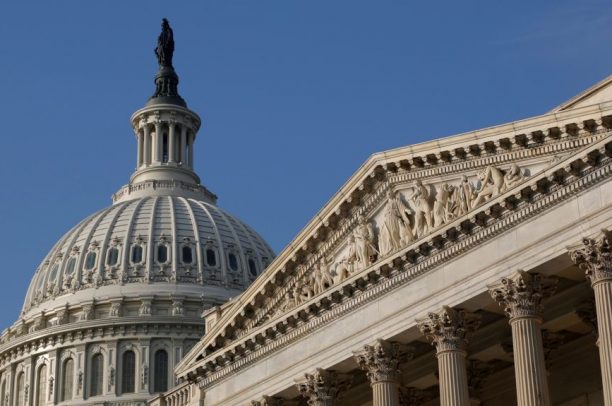 Trung Quốc tức giận trước dự luật quốc phòng mới của Mỹ