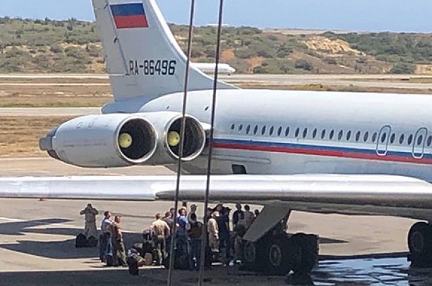 Đấu khẩu Nga - Mỹ vì Venezuela