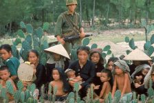 “Tôi từ bỏ”: Hồi ký của một anh hùng Lực lượng đặc nhiệm Mỹ “vỡ mộng” sau khi từ Việt Nam trở về