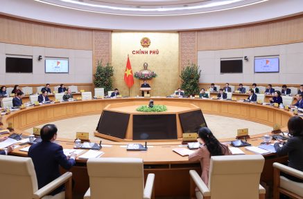 Nguyễn Hồng 