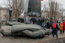 Nhìn sâu vào cuộc xung đột Nga – Ukraine: lịch sử, địa chính trị và những biến chuyển xã hội
