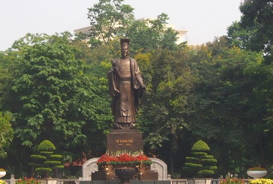 Hoàng thành Thăng Long – Kinh đô Rồng bay – Thế lực Đại Việt vươn lên và tầm nhìn xuyên thiên niên kỷ của Hoàng đế Lý Công Uẩn